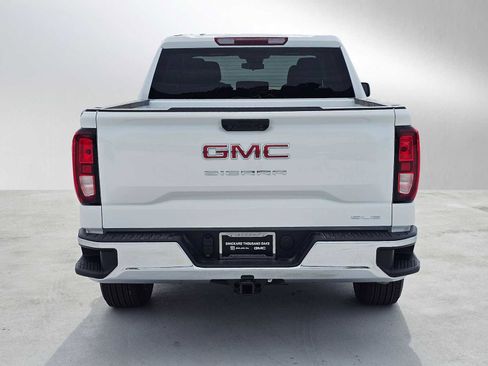 New 2026 GMC Sierra 1500 SLE AWD/4WD image 4