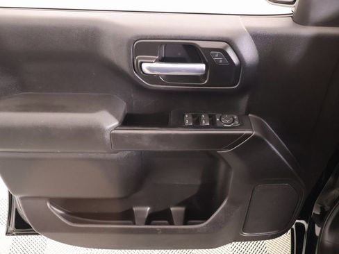 Used 2022 Chevrolet Silverado 1500 Custom Trail Boss w/ LPO, Dark Essentials Package image 15