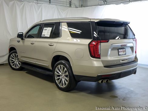 Used 2024 GMC Yukon Denali w/ Advanced Technology Package AWD/4WD image 8