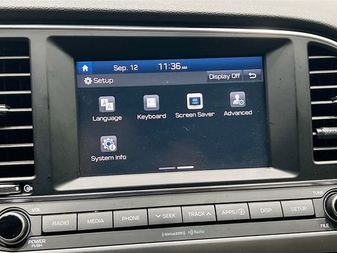 Used 2018 Hyundai Elantra SEL FWD image 35