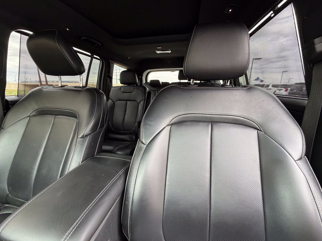 Used 2024 Jeep Grand Cherokee L Limited w/ Luxury Tech Group II RWD image 14