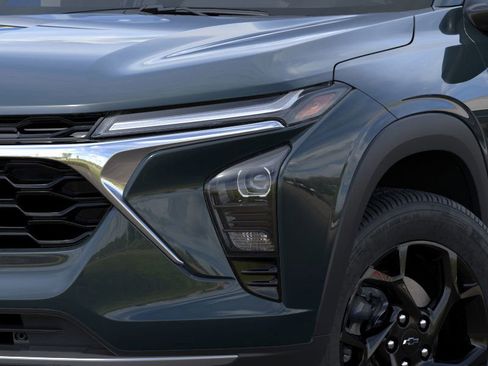 New 2026 Chevrolet Trax LT image 13