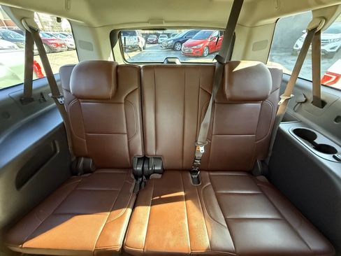 Used 2015 Chevrolet Suburban LTZ image 20