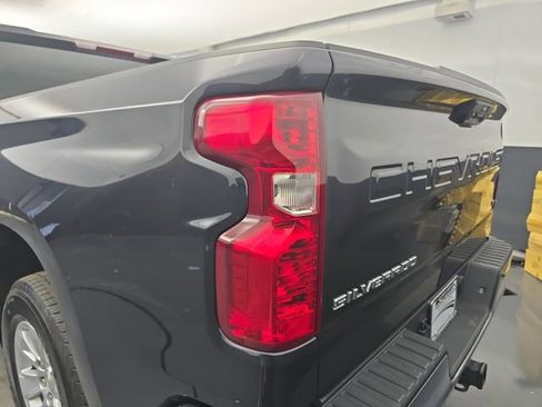 Used 2024 Chevrolet Silverado 1500 LT w/ Protection Package image 18