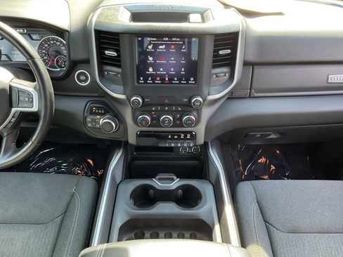 Used 2021 RAM 1500 Big Horn AWD/4WD image 11