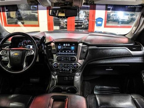 Used 2015 Chevrolet Suburban LT image 13