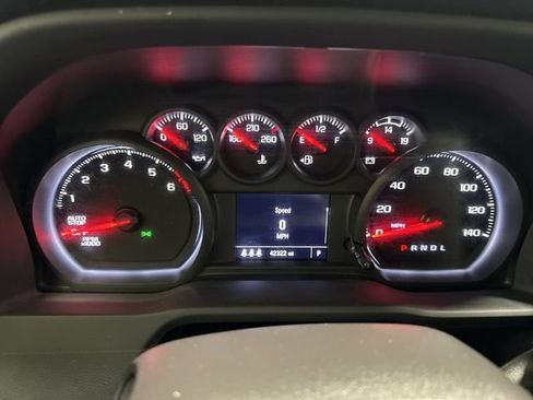 Certified 2024 Chevrolet Silverado 1500 Custom Trail Boss w/ Turbomax Blackout Package AWD/4WD image 15