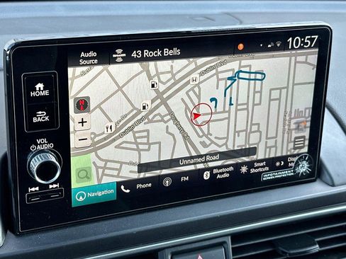 Certified 2025 Honda Pilot Touring image 20