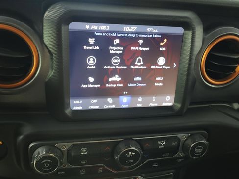 Used 2021 Jeep Gladiator Mojave AWD/4WD image 16