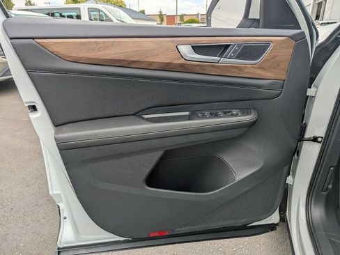 New 2026 Volkswagen Atlas SE AWD/4WD image 10