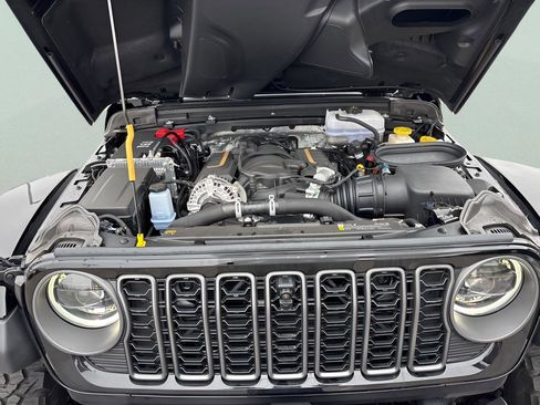 New 2025 Jeep Wrangler Unlimited Rubicon 392 image 43