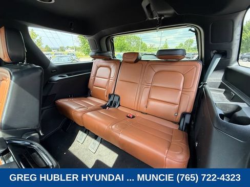 Used 2019 Lincoln Navigator Reserve w/ Cargo Package AWD/4WD image 13