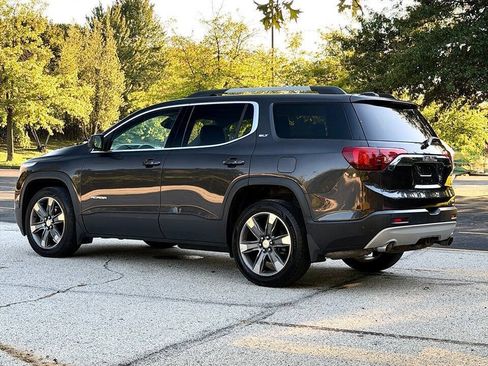 Used 2017 GMC Acadia SLT w/ LPO, Floor Liner Package AWD/4WD image 7