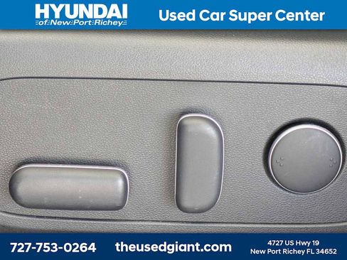 Used 2024 Hyundai Kona SEL FWD image 22