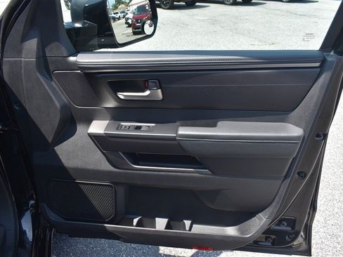 Used 2023 Toyota Tundra SR5 w/ SR5 Convenience Package AWD/4WD image 31
