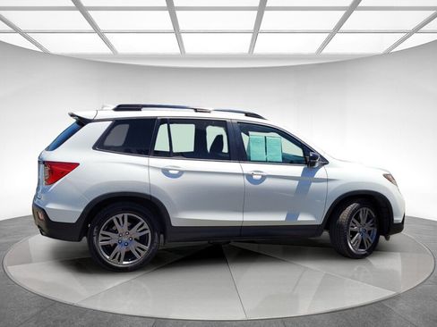 Certified 2020 Honda Passport EX-L image 2