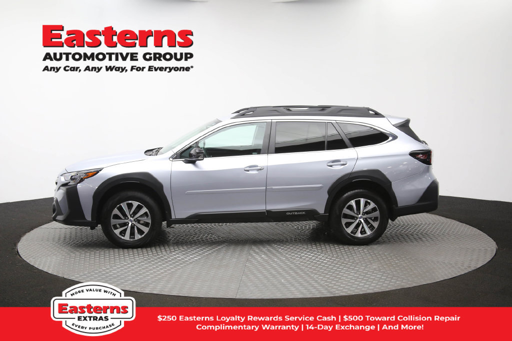 Used 2025 Subaru Outback Premium AWD/4WD image 54