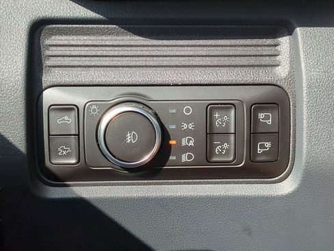 New 2026 Ford F250 Lariat w/ Black Appearance Package image 60