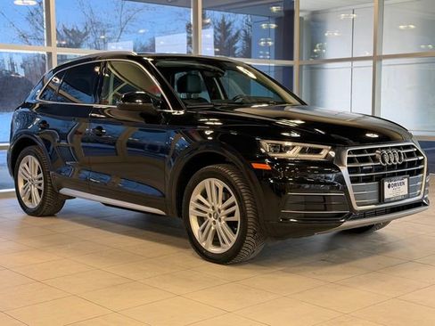 Used 2019 Audi Q5 2.0T Premium Plus image 8