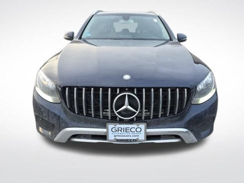 Used 2017 Mercedes-Benz GLC 300 4MATIC image 2