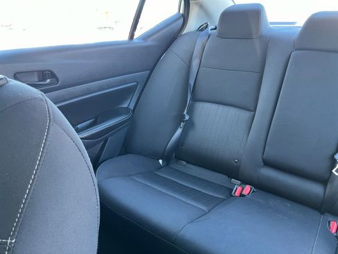 Used 2025 Nissan Altima 2.5 SV image 36