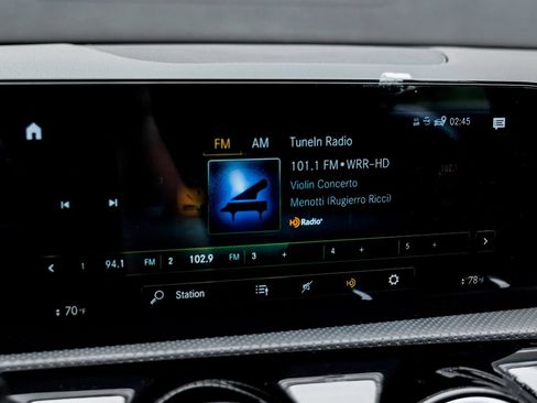 Used 2022 Mercedes-Benz CLA 250 image 29