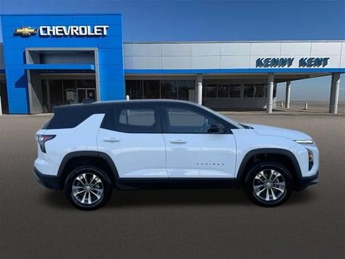 Certified 2025 Chevrolet Equinox LT AWD/4WD image 4