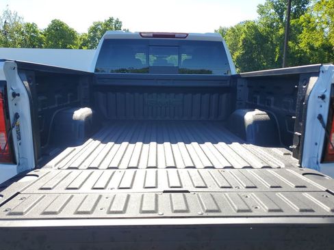 New 2026 GMC Sierra 1500 SLT w/ SLT Premium Package AWD/4WD image 15