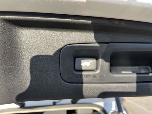 Used 2026 Honda CR-V EX-L image 49