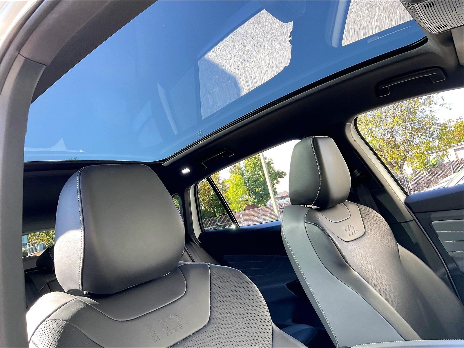 Certified 2023 Volkswagen ID.4 Pro S RWD image 27
