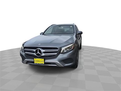 Used 2019 Mercedes-Benz GLC 300 GLC 300 image 3