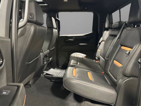 Used 2022 GMC Sierra 1500 AT4 image 39