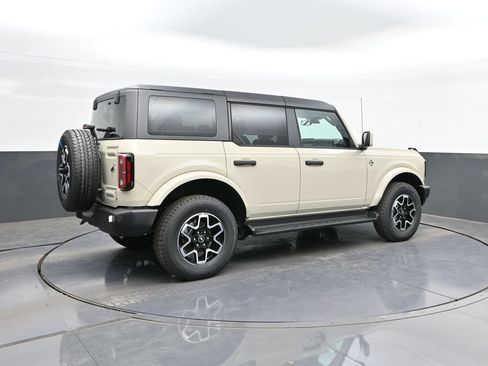 New 2026 Ford Bronco Outer Banks AWD/4WD image 15