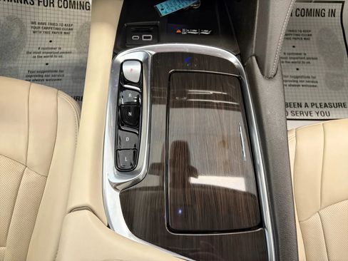 Used 2022 Buick Enclave Essence w/ Experience Buick Package AWD/4WD image 29
