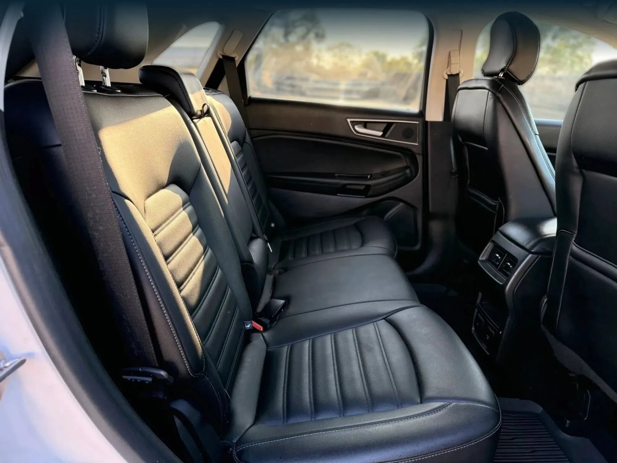Used 2019 Ford Edge SEL w/ Equipment Group 201A AWD/4WD image 20