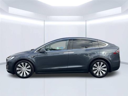 Used 2020 Tesla Model X Long Range AWD/4WD image 2