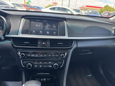 Used 2019 Kia Optima LX FWD image 28