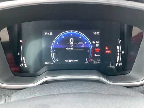 Used 2023 Toyota Corolla Cross XLE w/ Convenience Package image 20