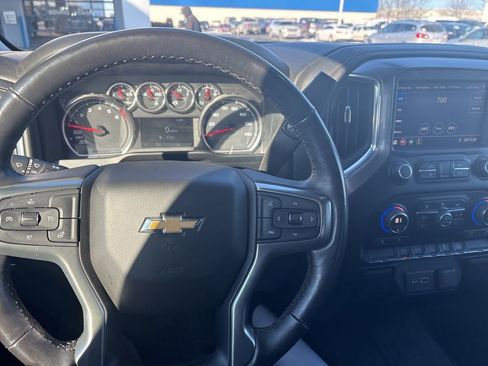 Used 2022 Chevrolet Silverado 1500 LT image 54