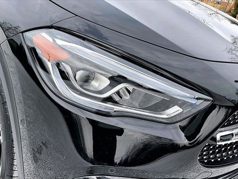 Certified 2023 Mercedes-Benz GLA 250 4MATIC image 35