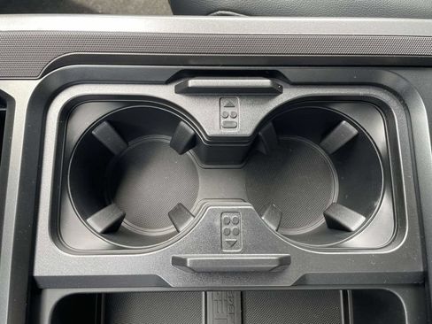 New 2026 Ford F250 Lariat w/ Black Appearance Package AWD/4WD image 18