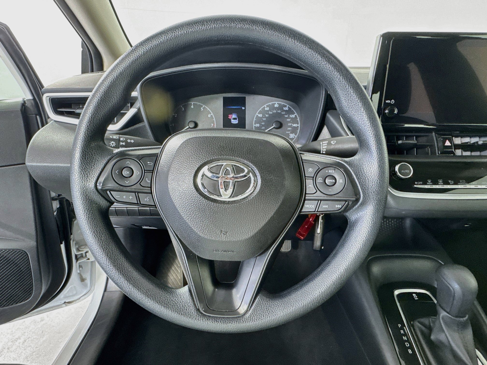 Certified 2025 Toyota Corolla LE FWD image 11