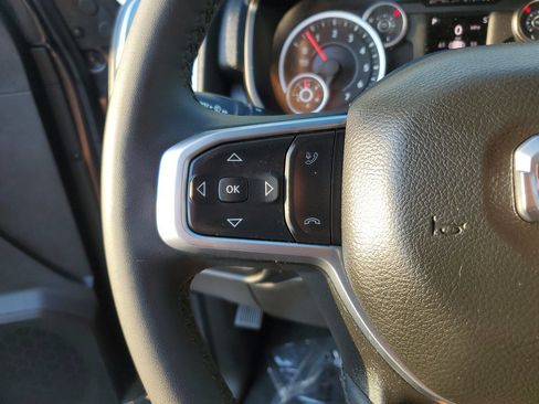 Used 2025 RAM 2500 Big Horn AWD/4WD image 29