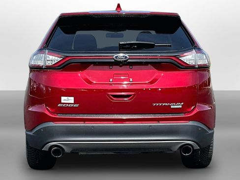 Used 2018 Ford Edge Titanium w/ Equipment Group 301A FWD image 4