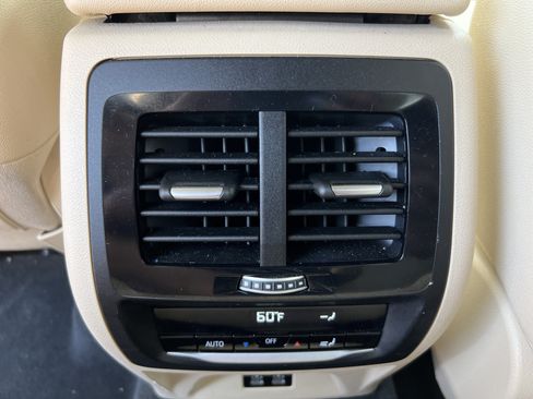 Used 2020 BMW X3 sDrive30i w/ Premium Package RWD image 40