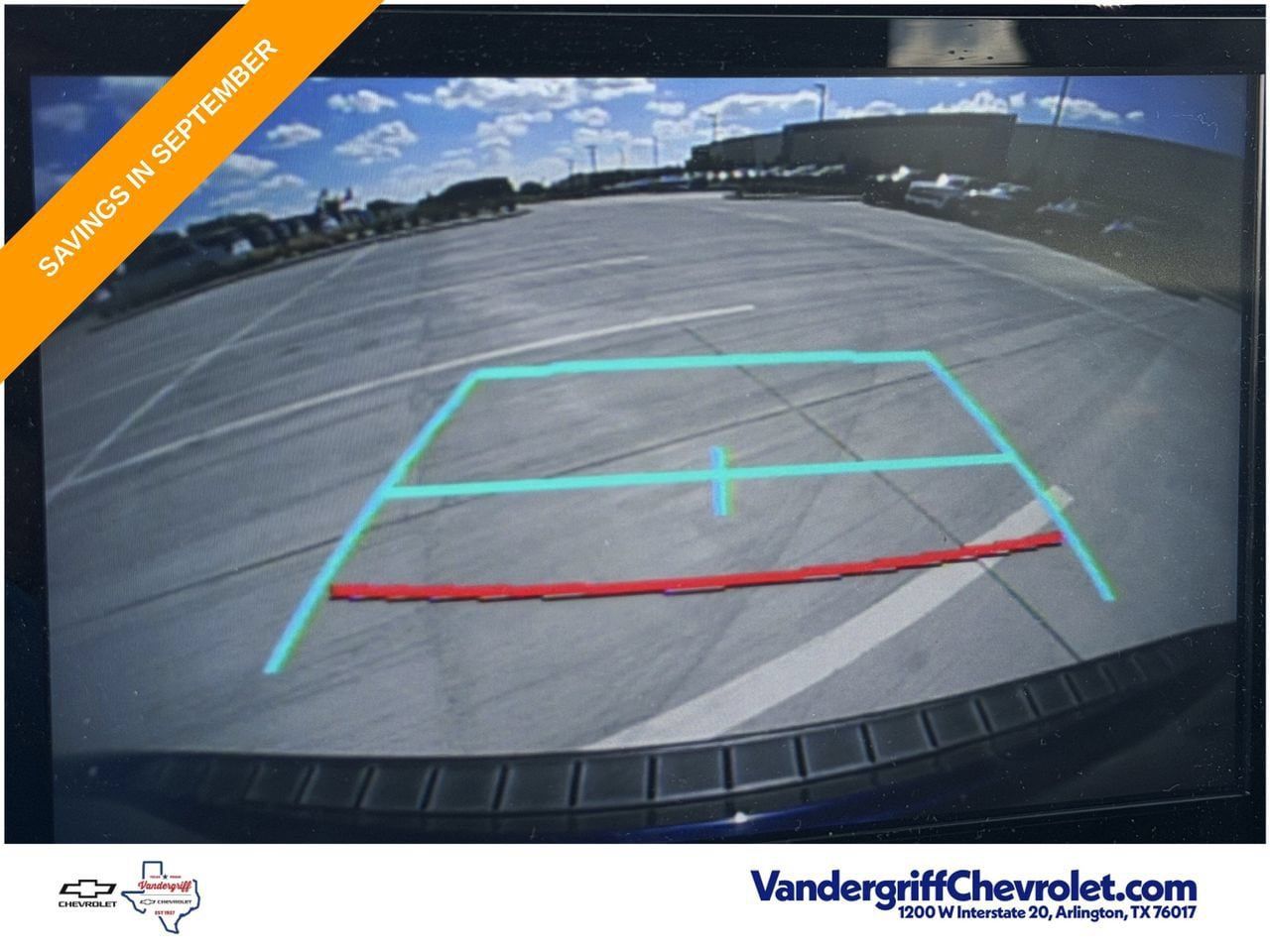 Used 2022 Toyota Highlander LE FWD image 17