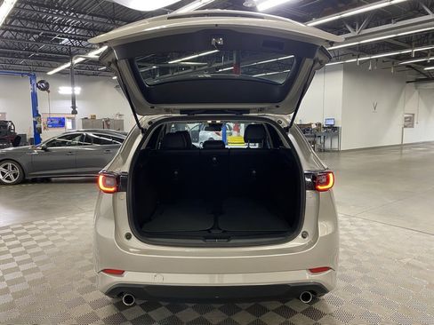 Used 2024 MAZDA CX-5 AWD 2.5 S w/ Select Package image 11