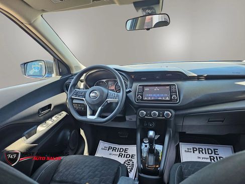 Used 2022 Nissan Kicks S FWD image 16