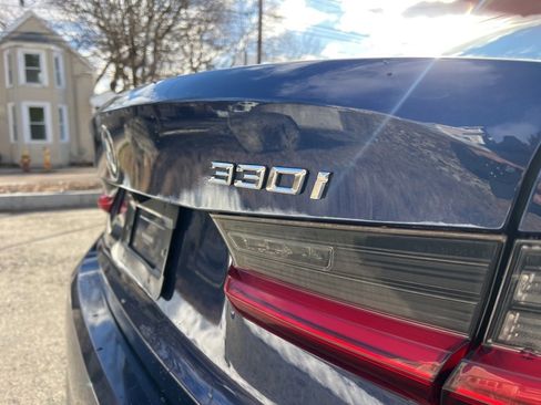 Used 2020 BMW 330i xDrive Sedan w/ Convenience Package image 8