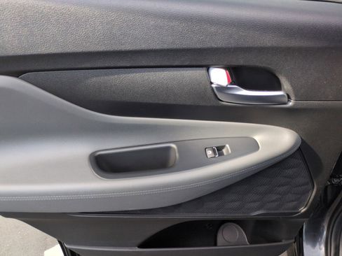 Used 2022 Hyundai Santa Fe SEL image 31